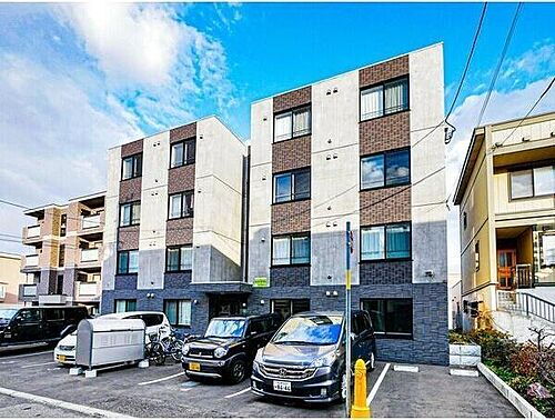 北海道札幌市豊平区平岸一条２丁目 4階建 築6年5ヶ月