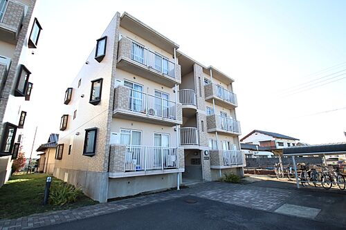 ルミエール緑岡　Ｃ棟