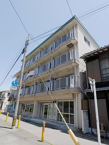 福岡県福岡市東区箱崎２丁目 4階建 築37年6ヶ月