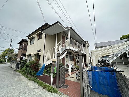 兵庫県尼崎市東難波町３丁目 地上2階地下2階建 築40年4ヶ月