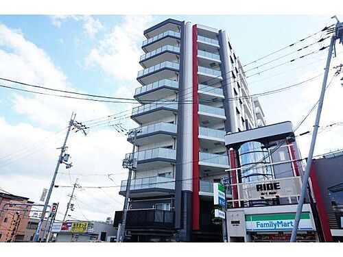 フェミネンス大津石山 10階建