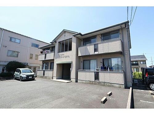 シャーメゾン　グリーンヒルＡ 2階建