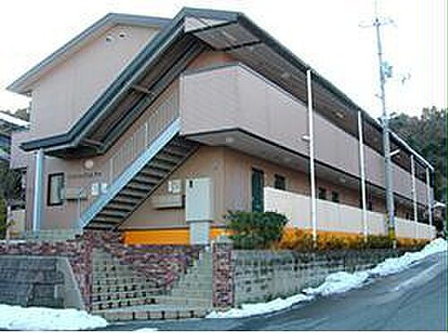 コーポ八幡面影２０ 2階建