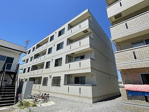 プリマヴェーラ 4階建