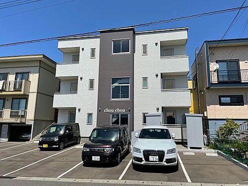 ＣｈｏｕＣｈｏｕ　シュシュ 3階建