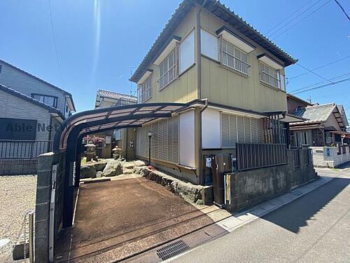 三重県津市大園町 2階建