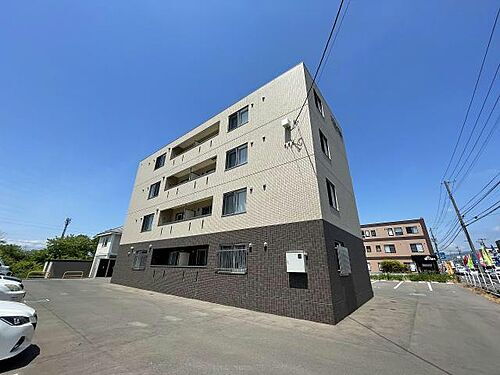 北海道函館市桔梗３丁目 賃貸マンション