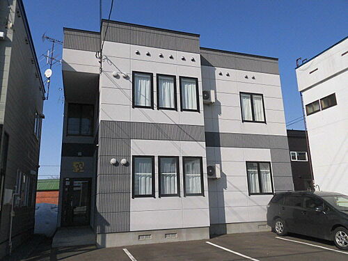 プラス３３ 2階建