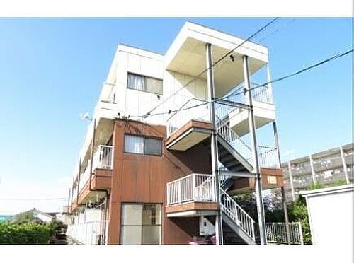 鹿児島県霧島市国分広瀬２丁目 3階建