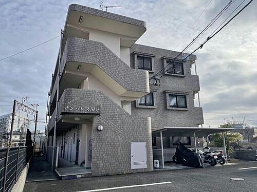 鹿児島県霧島市国分府中町 3階建
