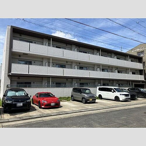 愛知県名古屋市中川区万町 3階建 築6年4ヶ月