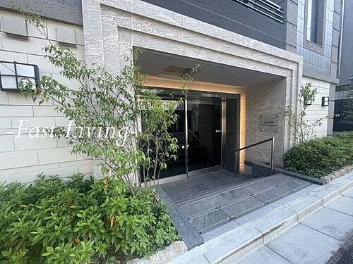 ラ・ペルラ市谷砂土原町