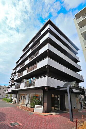 大阪府八尾市南植松町４丁目 賃貸マンション