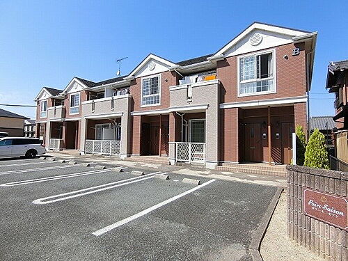 三重県津市高茶屋小森町 賃貸アパート