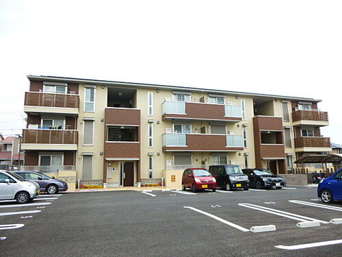 大阪府河内長野市木戸３丁目 3階建 築8年3ヶ月