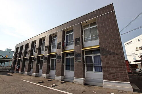 レオパレスヴェルリッツ深井