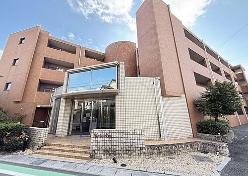 愛知県岩倉市本町中新溝廻間 賃貸マンション