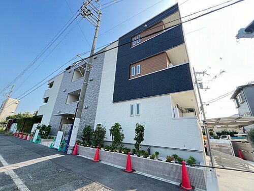 大阪府堺市西区上野芝町４丁 賃貸アパート