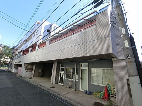 千葉県千葉市稲毛区弥生町 築38年10ヶ月 4階建