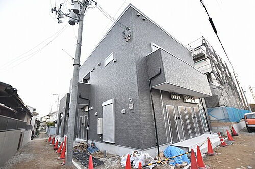 大阪府堺市西区浜寺公園町１丁 賃貸アパート