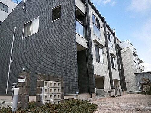 兵庫県神戸市東灘区岡本９丁目 築13年4ヶ月 2階建