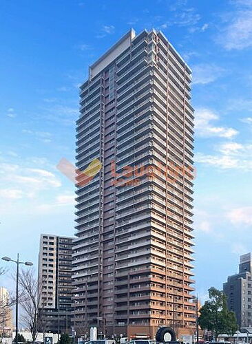 福岡県久留米市中央町 地上35階地下1階建 築15年11ヶ月