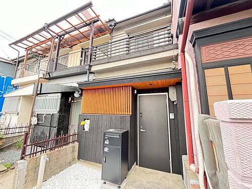 大阪府松原市東新町５丁目 テラスハウス