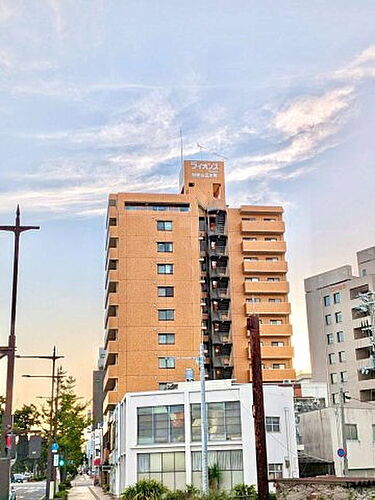 和歌山県和歌山市三木町南ノ丁 賃貸マンション