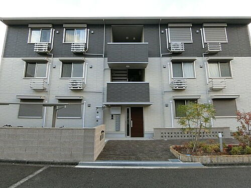 大阪府岸和田市八阪町１丁目 賃貸アパート