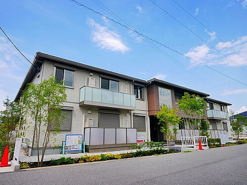 奈良県奈良市法蓮町 2階建 