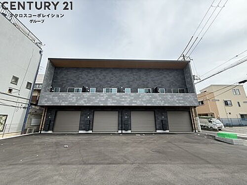 Ｔ’ｓ　ＢＡＳＥ　西難波