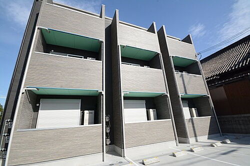 大阪府堺市西区浜寺石津町中４丁 賃貸アパート