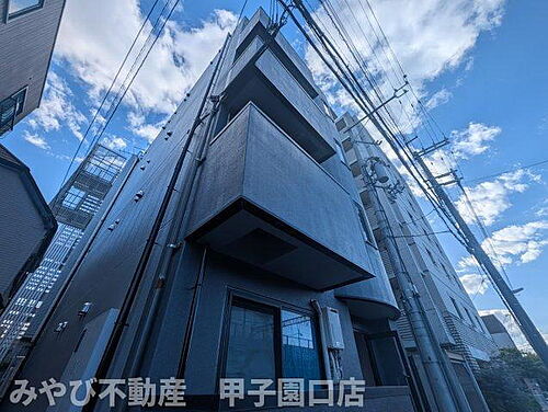 兵庫県西宮市甲子園口３丁目 賃貸マンション