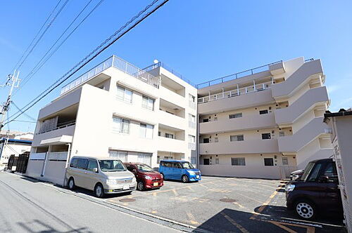 奈良県葛城市尺土 4階建 築41年9ヶ月