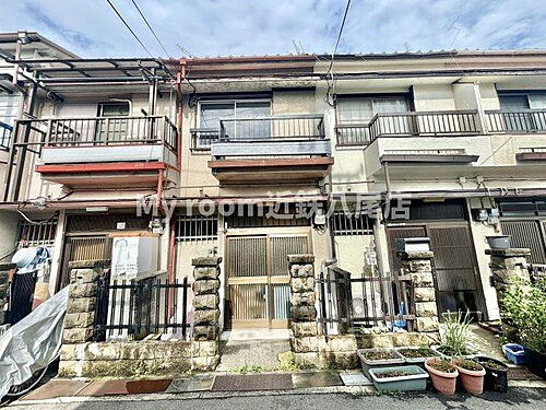 大阪府八尾市志紀町南４丁目 テラスハウス