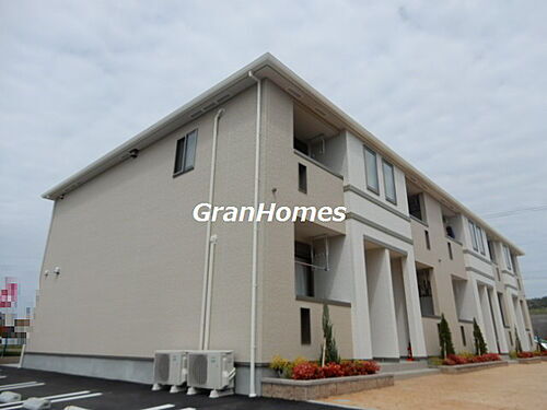 兵庫県三木市平田２丁目 賃貸アパート