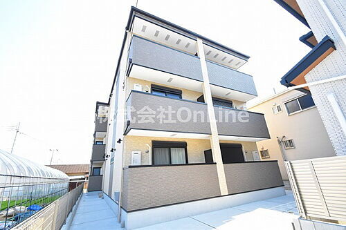 大阪府東大阪市吉田５丁目 3階建