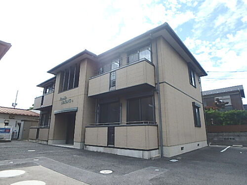 ファミーユ中野　Ａ棟