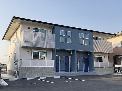 大阪府岸和田市三田町 築6年8ヶ月 2階建