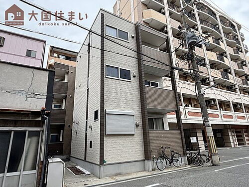 大阪府大阪市住之江区中加賀屋３丁目 築7年3ヶ月 3階建