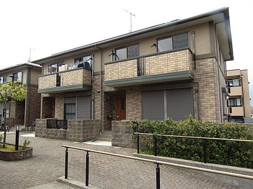 兵庫県三木市緑が丘町西５丁目 テラスハウス