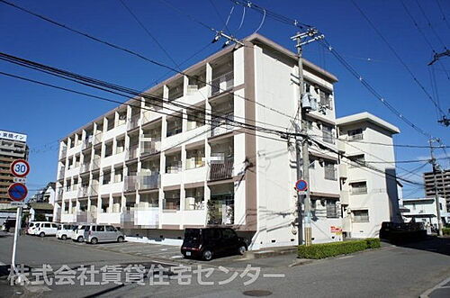 和歌山県和歌山市黒田２丁目 賃貸マンション