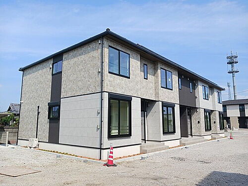 茨城県かすみがうら市上稲吉 賃貸アパート