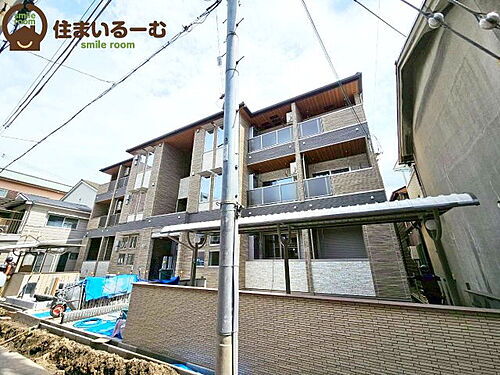 大阪府大阪市福島区鷺洲１丁目 3階建 