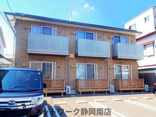 静岡県静岡市駿河区新川１丁目 2階建 築16年9ヶ月