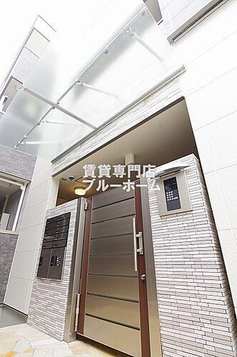 大阪府堺市北区百舌鳥梅北町４丁 3階建 築1年5ヶ月