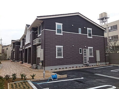 大阪府堺市中区新家町 築7年10ヶ月 2階建