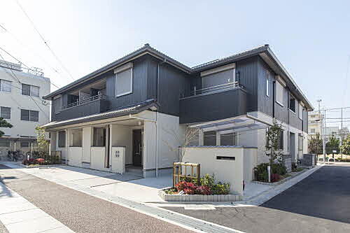 大阪府羽曳野市古市１丁目 2階建 築10年11ヶ月