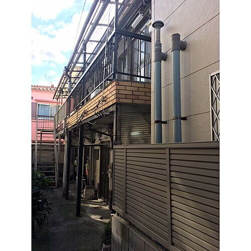 大阪府堺市西区浜寺石津町東５丁 築51年2ヶ月 2階建