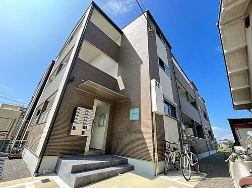 大阪府羽曳野市向野１丁目 築4年5ヶ月 3階建